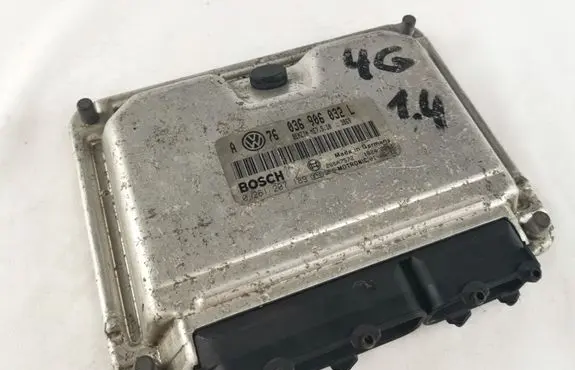 Volkswagen Golf IV Engine control unit/module 0261207189 036906032L 26SA7572