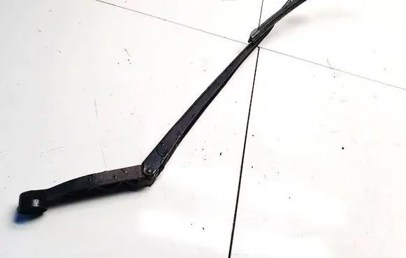 Honda FR-V Front wiper blade arm
