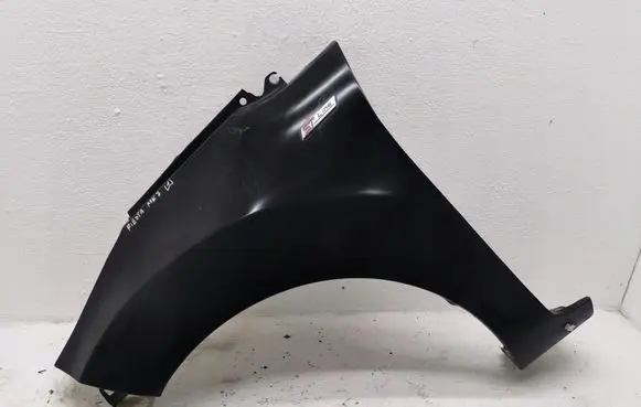 Ford Fiesta Fender