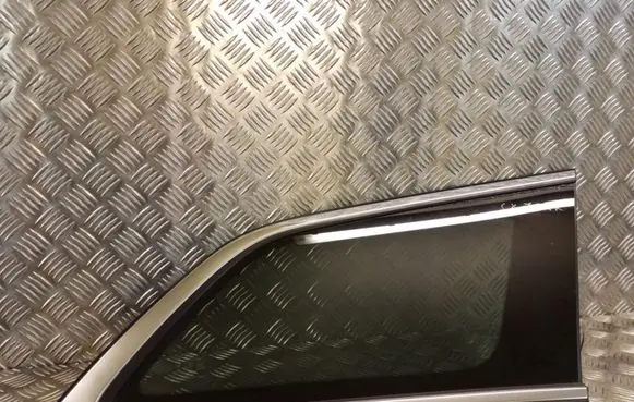 Mazda CX-7 Rear side window