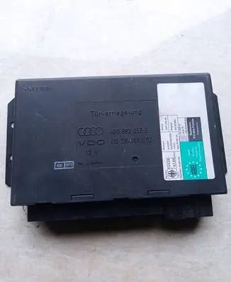 Audi A6 S6 C5 4B Comfort/convenience module 4B0962258B