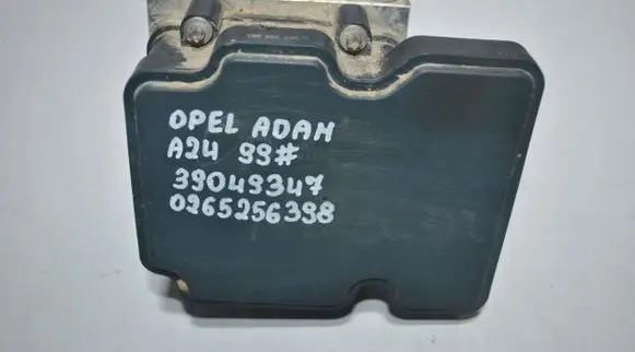 Opel Adam ABS Pump 39049347