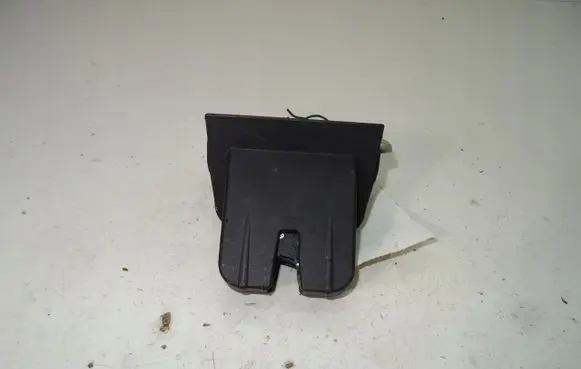 Audi A6 S6 C6 4F Tailgate/trunk/boot lock/catch/latch 8K9827505A