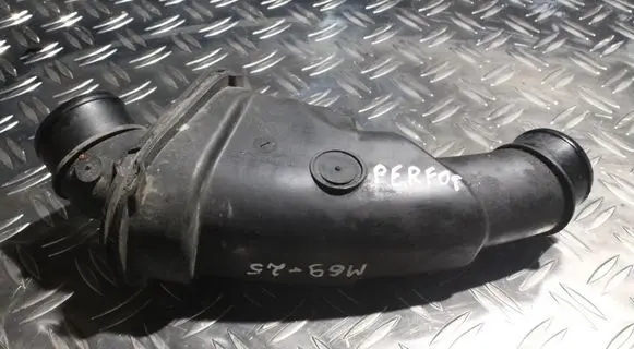 Volvo XC70 Intake resonator 30778734
