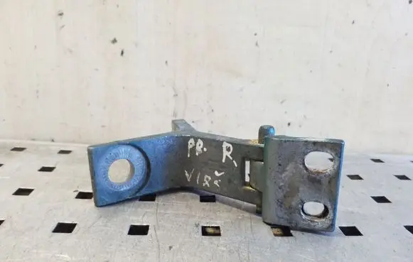 Audi 80 90 S2 B4 Front door upper hinge 893831401