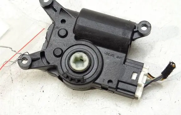 Alfa Romeo Giulia Air flap motor/actuator MR113800-4210