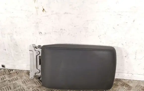 Subaru Outback (BS) Armrest OUTB17PORANKIS