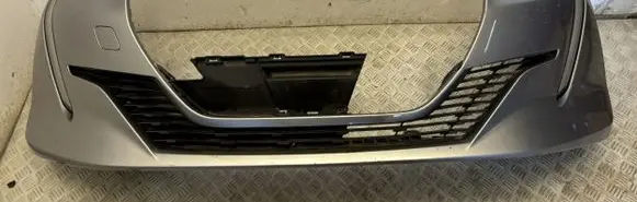 Peugeot 208 Front bumper