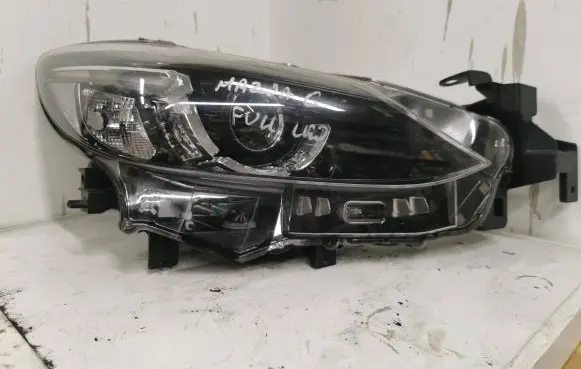 Mazda 6 Headlight/headlamp