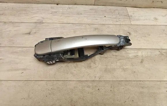 Volkswagen PASSAT B5.5 Rear door exterior handle 3B0837885