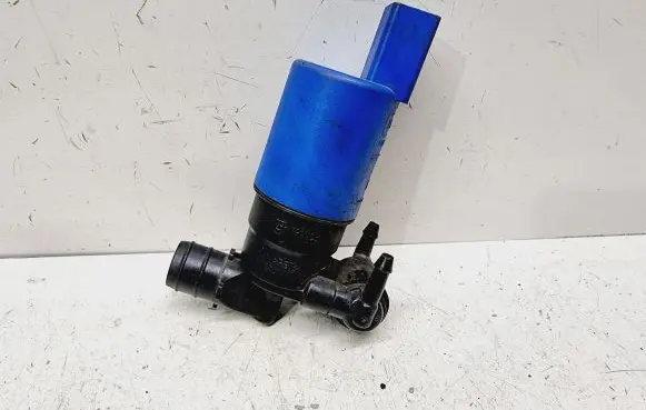 Volvo S60 Windscreen/windshield washer pump 31276093 31416483