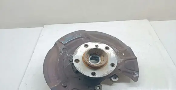 BMW X3 F25 Rear wheel hub spindle/knuckle 