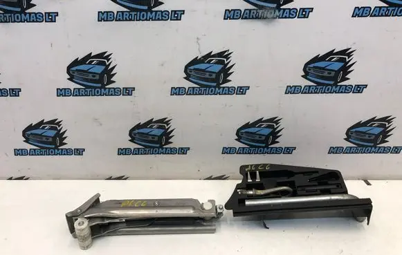 Audi A6 S6 C6 4F Tool set 4F5012111A 4F5012111 4F0011031