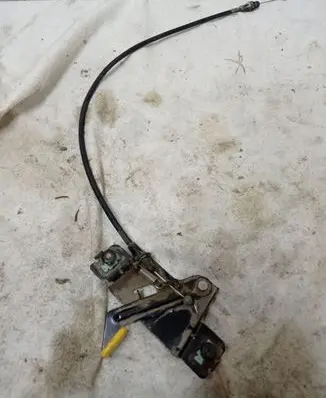Chevrolet Volt II Engine bonnet/hood lock release cable 23359699