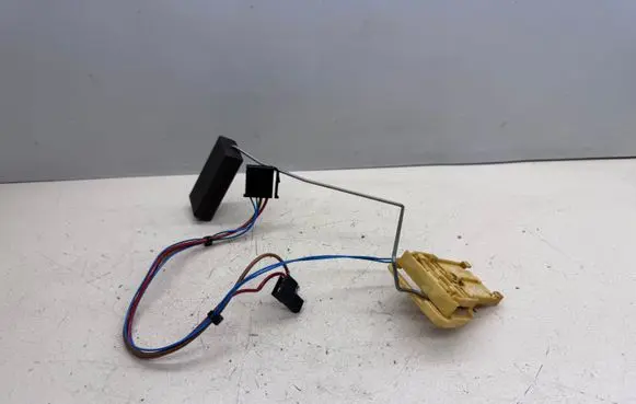 Mercedes-Benz ML W164 Fuel level sensor A2C53001808 6070337 A2C53033236