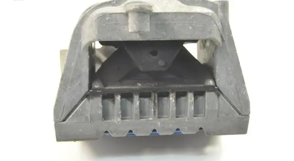 Skoda Octavia Mk2 (1Z) Engine mount bracket AK0199262M