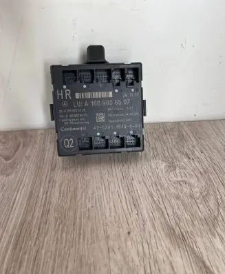 Mercedes-Benz GLC X253 C253 Airbag control unit/module A1668205326 A1669029003 A1669006507