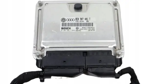 Audi A4 S4 B6 8E 8H Engine control unit/module 8E0907401T