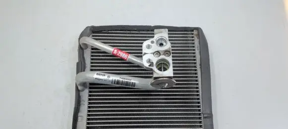 Audi A1 Air conditioning (A/C) radiator (interior) T4684002