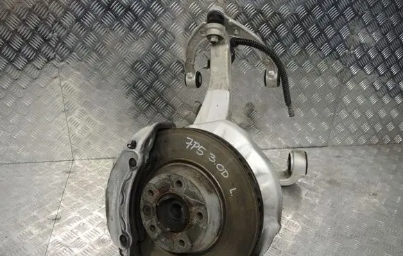 Porsche Cayenne (92A) Front wheel hub spindle knuckle 7P0407245A