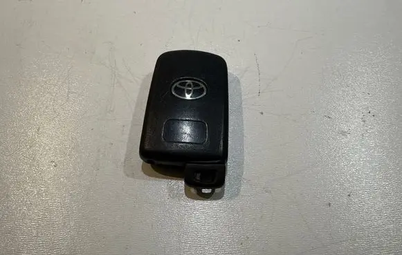 Toyota Auris E180 Ignition key/card 