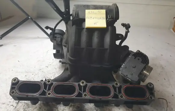Audi A4 S4 B6 8E 8H Intake manifold 06B133210BG