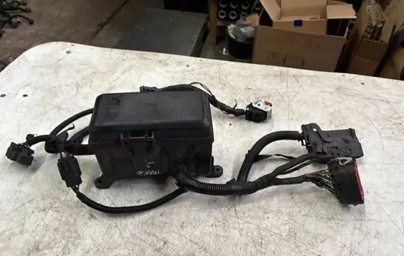 Ford Transit Fuse module 6C1T9K499AHD