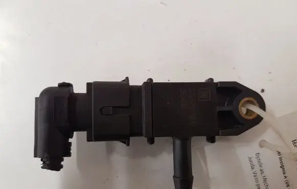 Opel Insignia A Exhaust gas pressure sensor 55566186