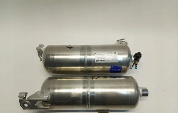 Volvo XC60 Air suspension tank/reservoir 31429963