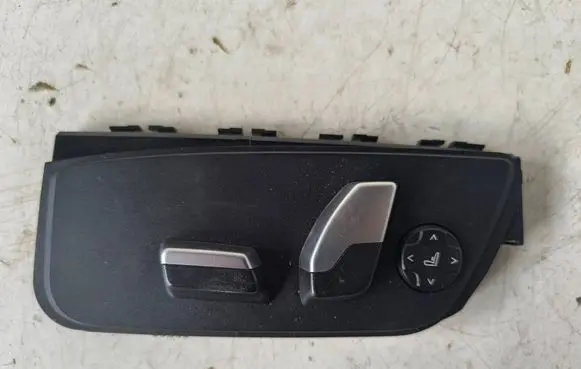 BMW 7 G11 G12 Seat adjustment handle 9384517 18023L1