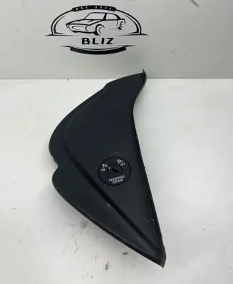 Opel Meriva B Dashboard side end trim 13258314 460029937