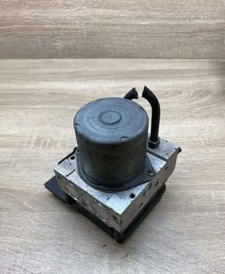 Audi A4 S4 B8 8K ABS Pump 8K0907379AA 8K0614517BP