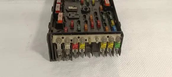 Volkswagen PASSAT B7 Fuse box set 3C0937125 63592777