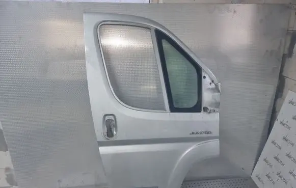 Citroen Jumper Front door