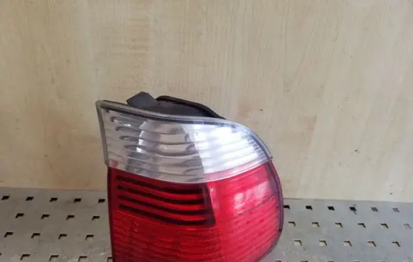 BMW 5 E39 Rear/tail lights 6902532