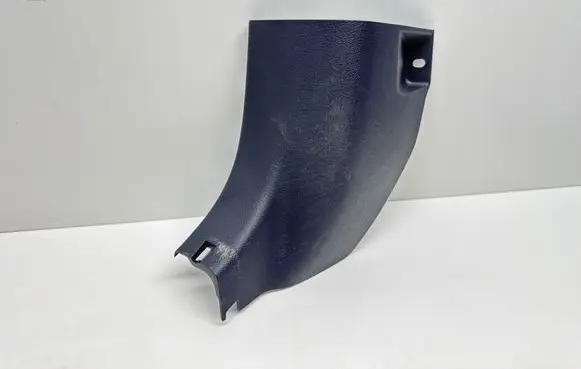 Toyota Auris E180 Front sill trim cover 6211202250