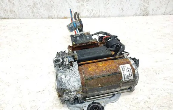 BMW 5 E39 Air suspension compressor/pump 4430200111 1082099