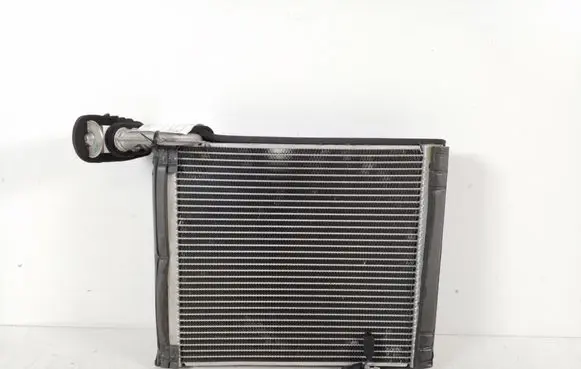 Toyota Avensis T270 Air conditioning (A/C) radiator (interior) 88501-02201
