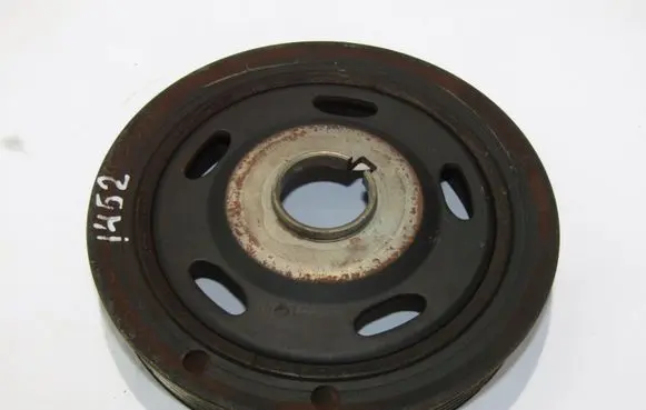 Peugeot 3008 I Crankshaft pulley