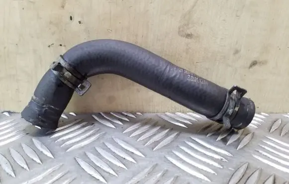 Volkswagen Crafter Engine coolant pipe/hose 076121063D