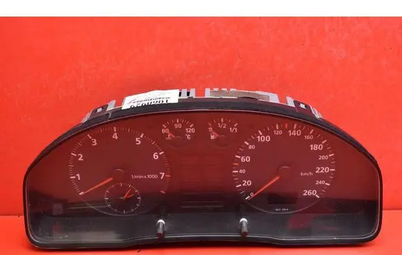 Audi A4 S4 B5 8D Speedometer (instrument cluster) 8D9919033C