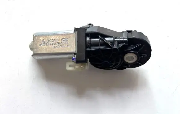 Chrysler Pacifica Seat adjustment motor JCI2766537 2766537