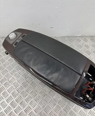 BMW 7 E65 E66 Glove box central console 73541 BSB1B01817