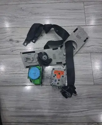 Citroen C4 Grand Picasso Front seatbelt 9654964377