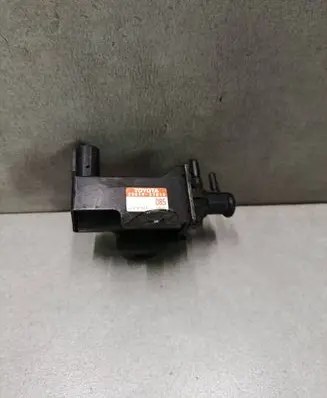 Toyota Corolla Verso AR10 Turbo solenoid valve 2581927050