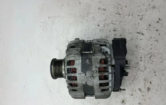 Volkswagen Golf VII Generator/alternator 03L903023K
