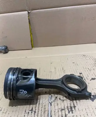 Ford Transit - Tourneo Connect Piston with connecting rod