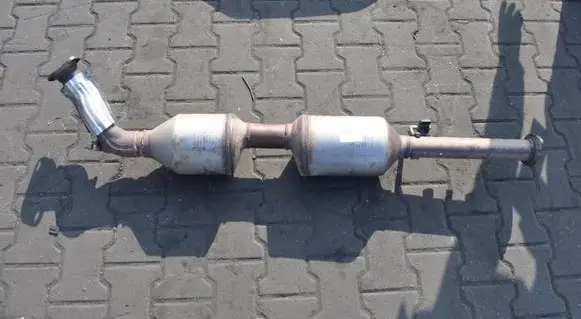 Toyota Hilux VIII Catalyst/FAP/DPF particulate filter ZD6