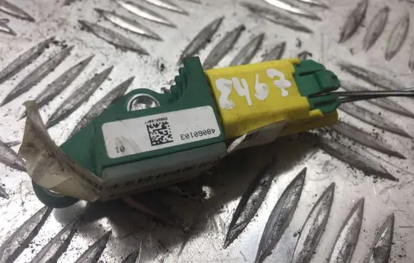 Volkswagen PASSAT B6 Airbag deployment crash/impact sensor 3C0909606 8467