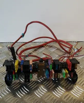 Mercedes-Benz Vito Viano W639 Fuse module 2035400250 08200505 2035400050